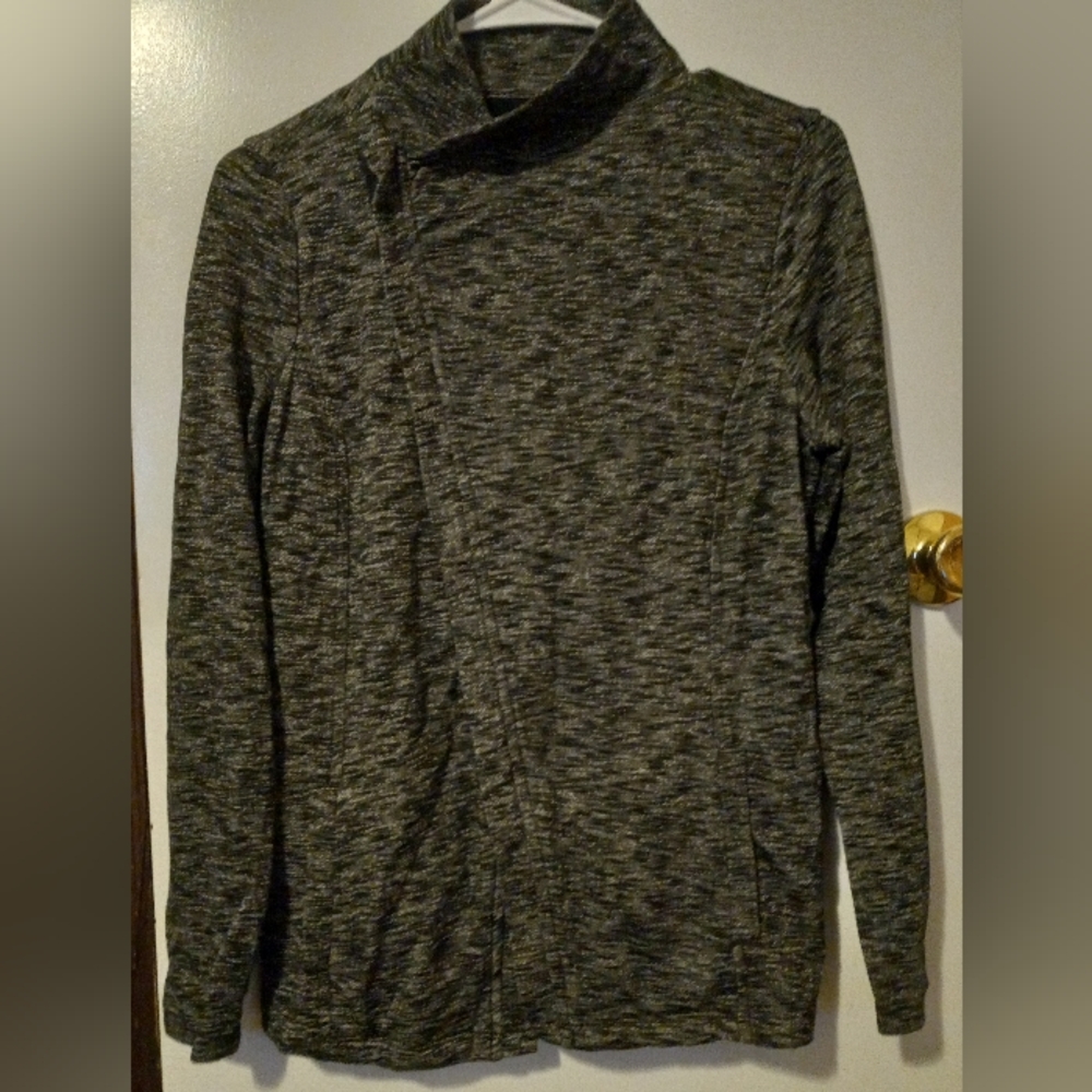 G.H BASS & CO Womans Zip Up Jacket